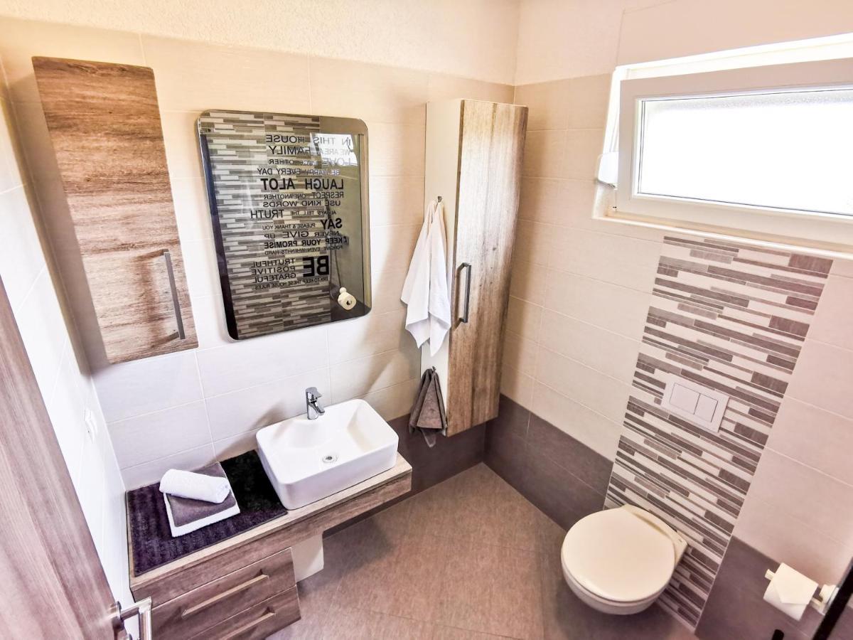 App La Vita E Bella - Azzurro Appartement Punat Buitenkant foto